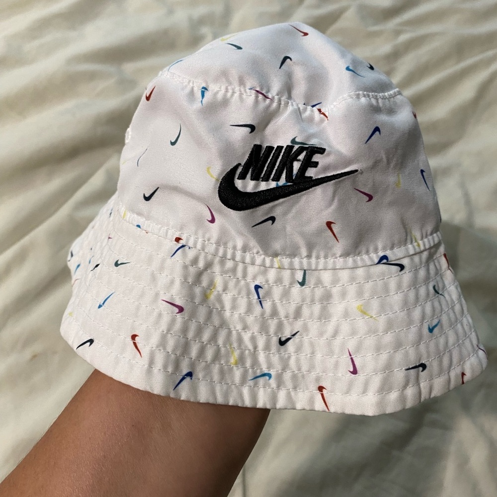 Nike White Bucket Hat with Colorful Swooshes